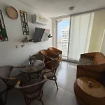 Beautiful Ocean View Apartment